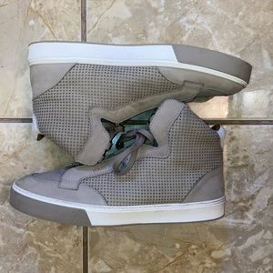 Louis Vuitton Speaker Sneaker (Extremely Rare)